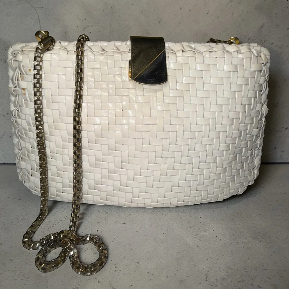 Vintage White Woven Clutch Purse Gold Chain Strap Convertible Shoulder Bag - Picture 4 of 8